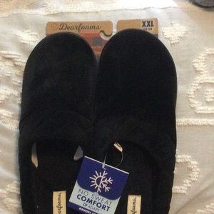 New with tags Dearfoams slippers